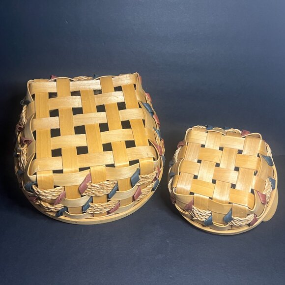 VTG Matching Set of 2 Tan, Red & Blue Roped Twisted Wicker Baskets w/ Handles - Picture 12 of 12